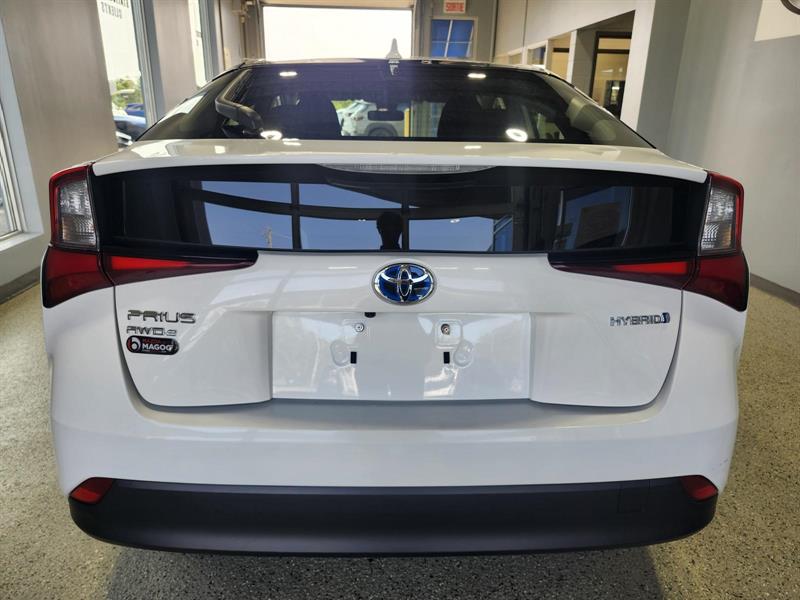 toyota Prius 2019 - 4