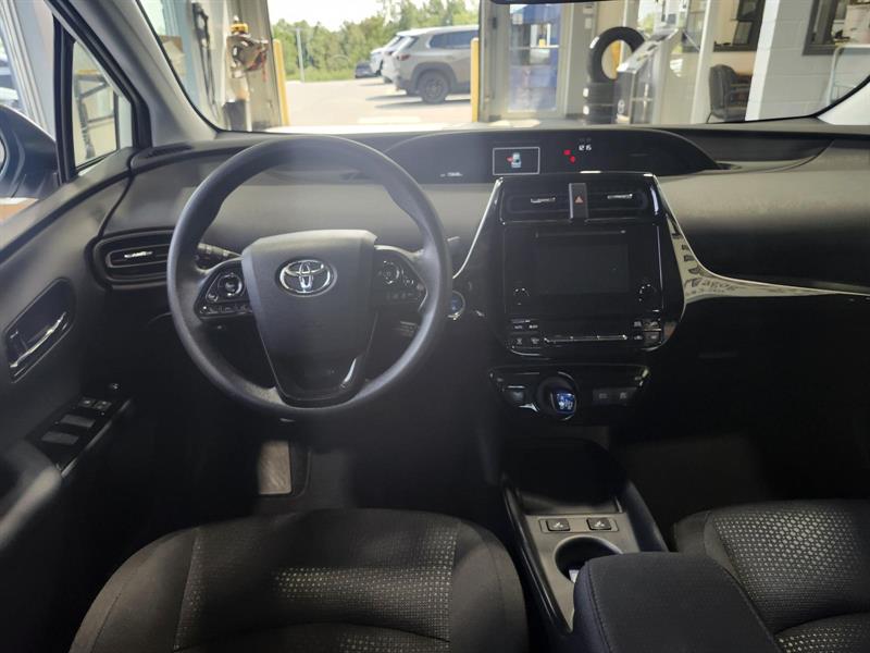 toyota Prius 2019 - 12