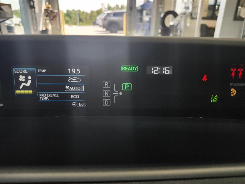 toyota Prius 2019 - 19