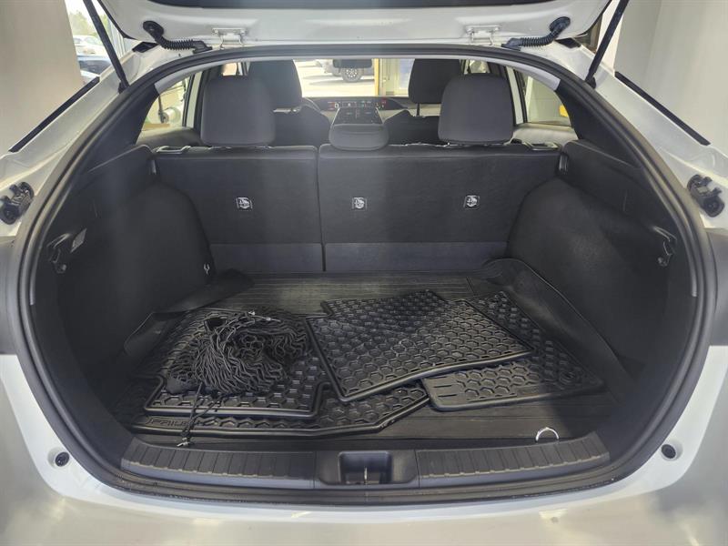 toyota Prius 2019 - 25