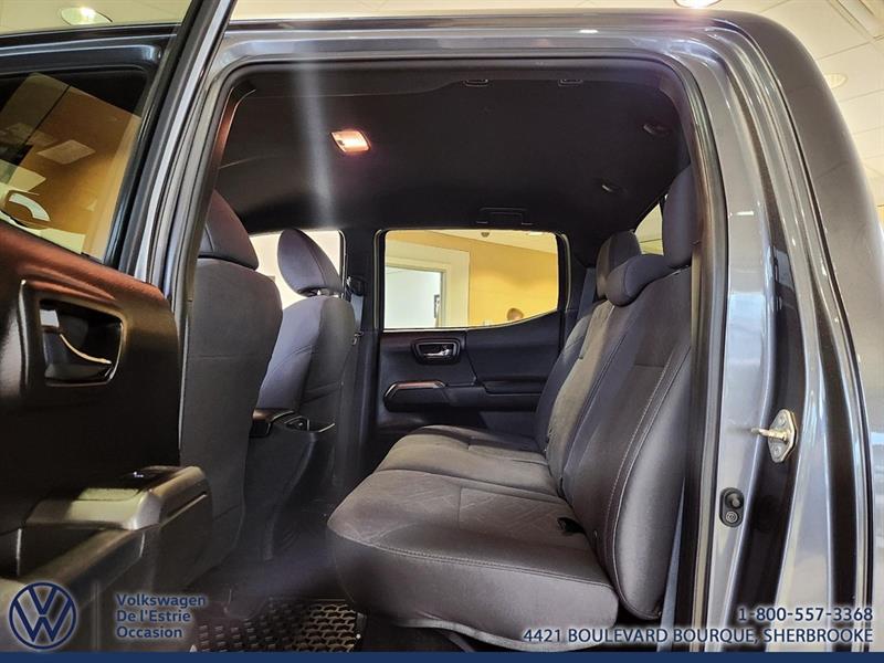 toyota Tacoma 2019 - 10