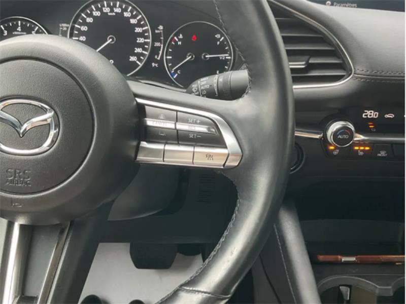 mazda Mazda3 2023 - 13