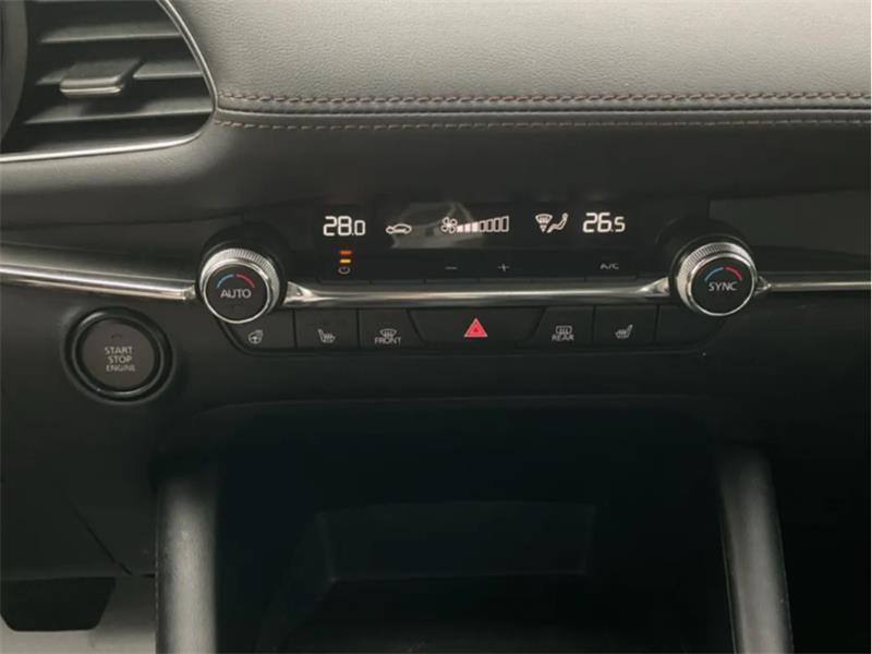 mazda Mazda3 2023 - 18