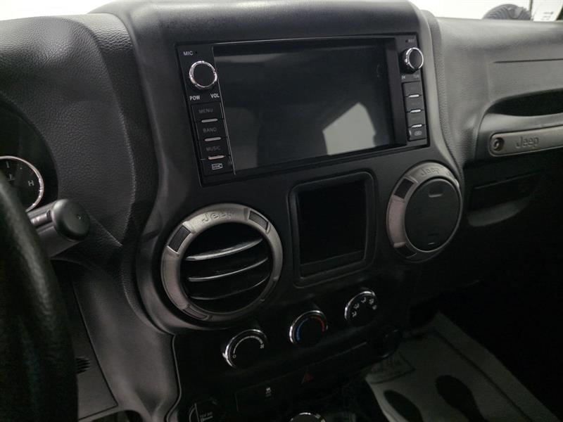 jeep Wrangler 2017 - 10