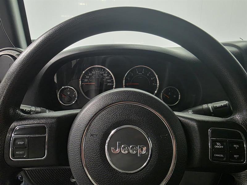 jeep Wrangler 2017 - 11