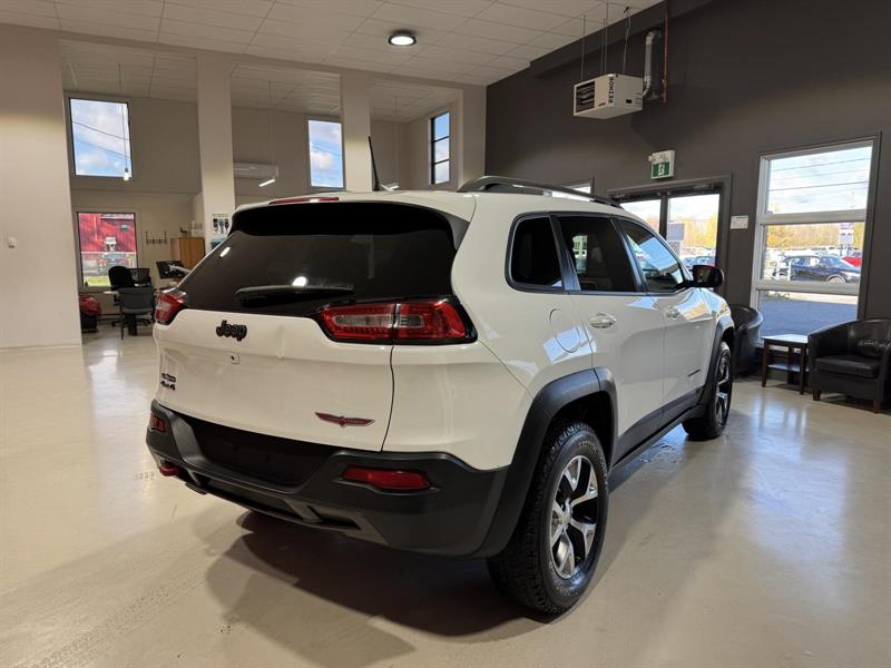 jeep Cherokee 2016 - 9