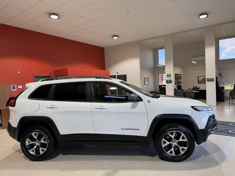 jeep Cherokee 2016 - 10