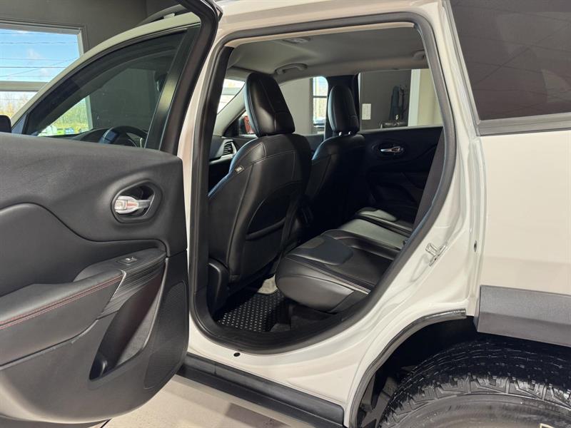 jeep Cherokee 2016 - 14