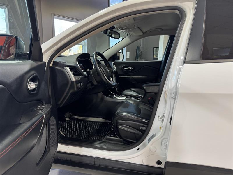 jeep Cherokee 2016 - 16