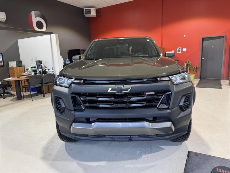 chevrolet Colorado 2023 - 12