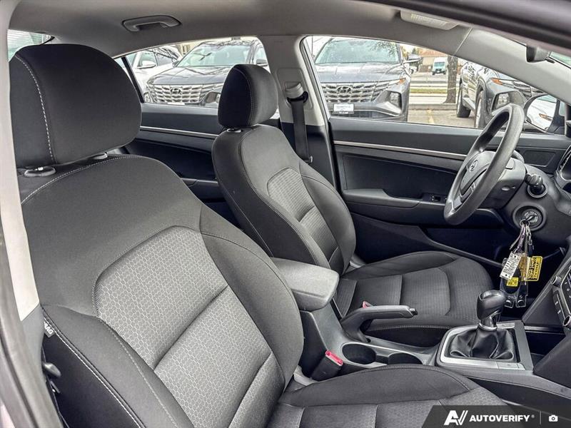 hyundai Elantra 2017 - 23