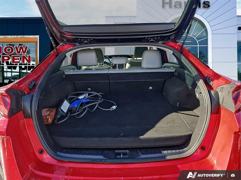 toyota Prius Prime 2020 - 12