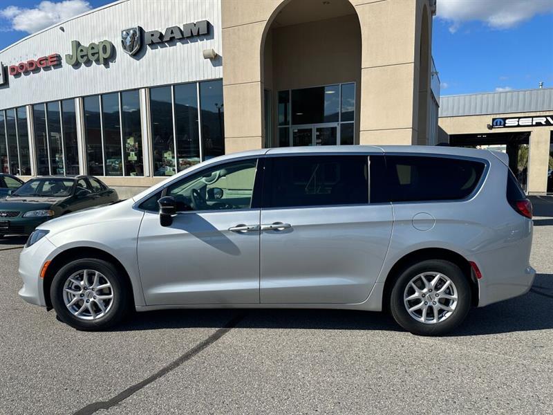 chrysler Grand Caravan 2024 - 3