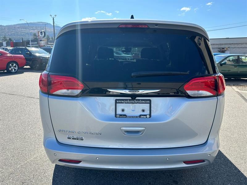 chrysler Grand Caravan 2024 - 5