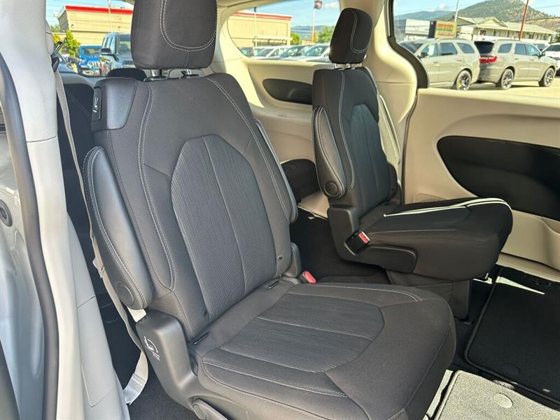 chrysler Grand Caravan 2024 - 12