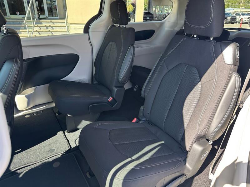 chrysler Grand Caravan 2024 - 15