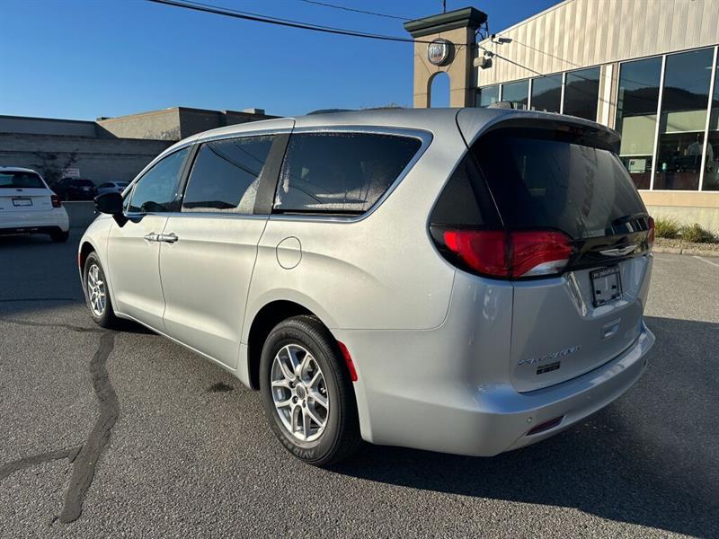 chrysler Grand Caravan 2024 - 4