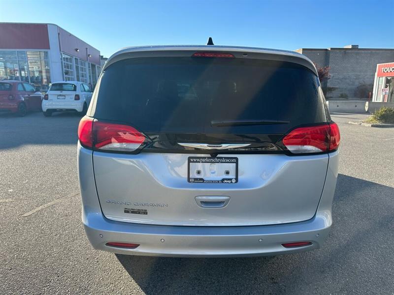 chrysler Grand Caravan 2024 - 5