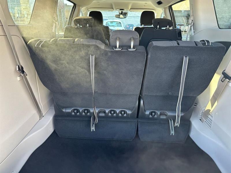 chrysler Grand Caravan 2024 - 14