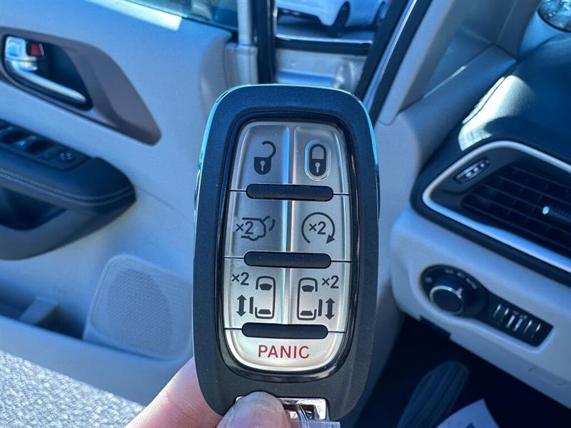 chrysler Grand Caravan 2024 - 25