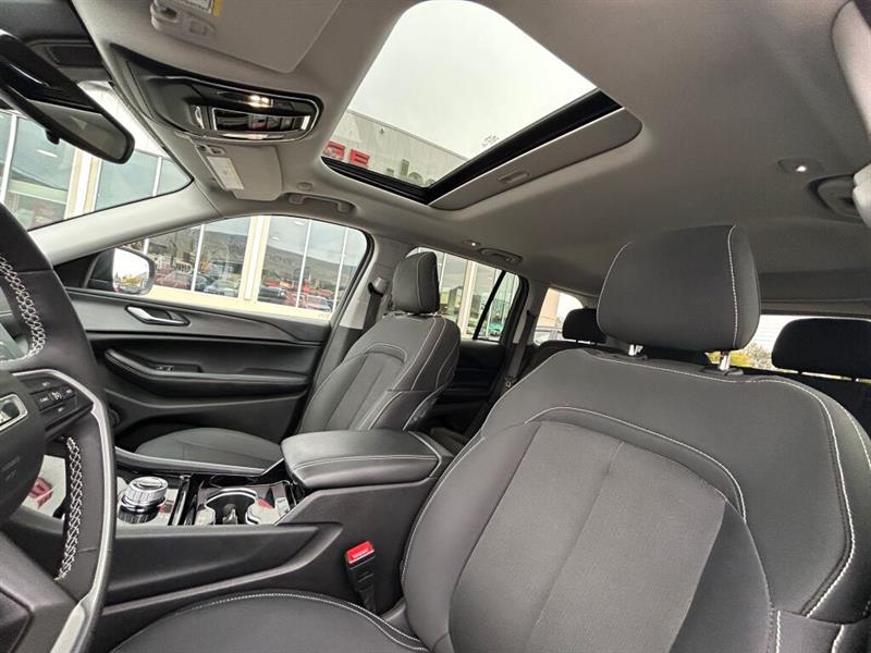 jeep Grand Cherokee 2023 - 10