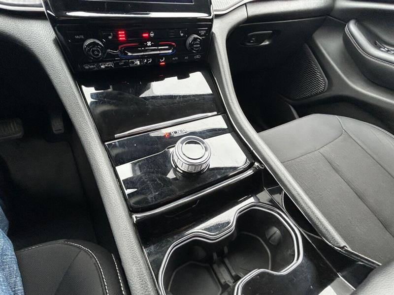 jeep Grand Cherokee 2023 - 18