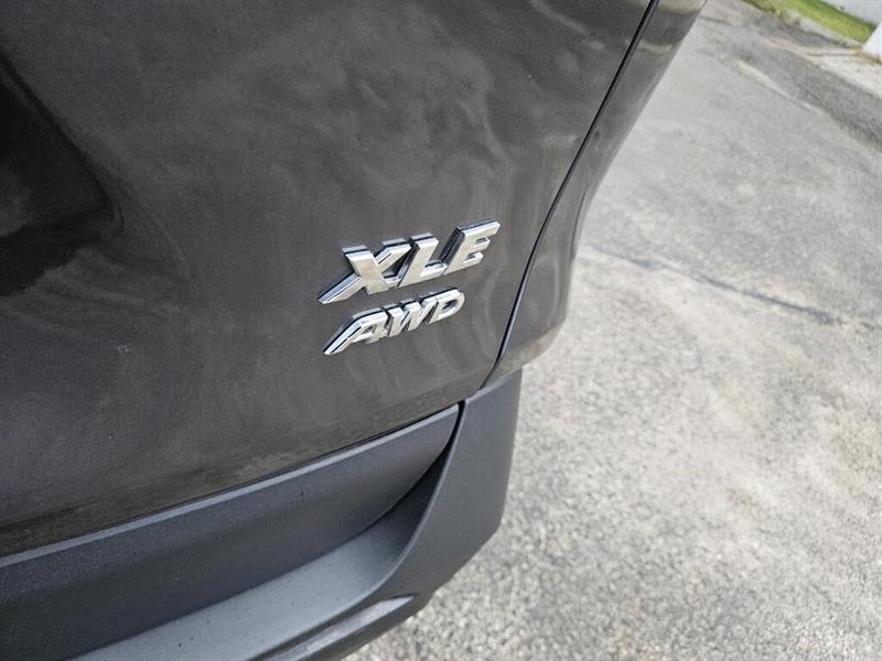 toyota RAV4 2022 - 10