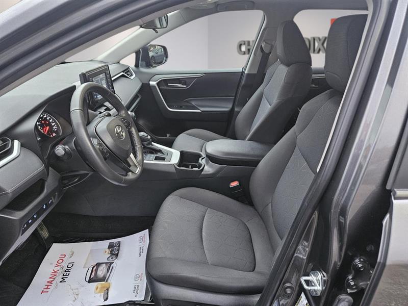 toyota RAV4 2022 - 11