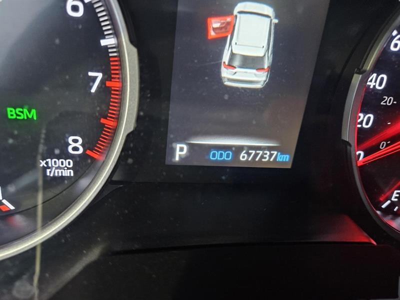 toyota RAV4 2022 - 16