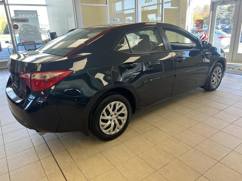 toyota Corolla 2017 - 6