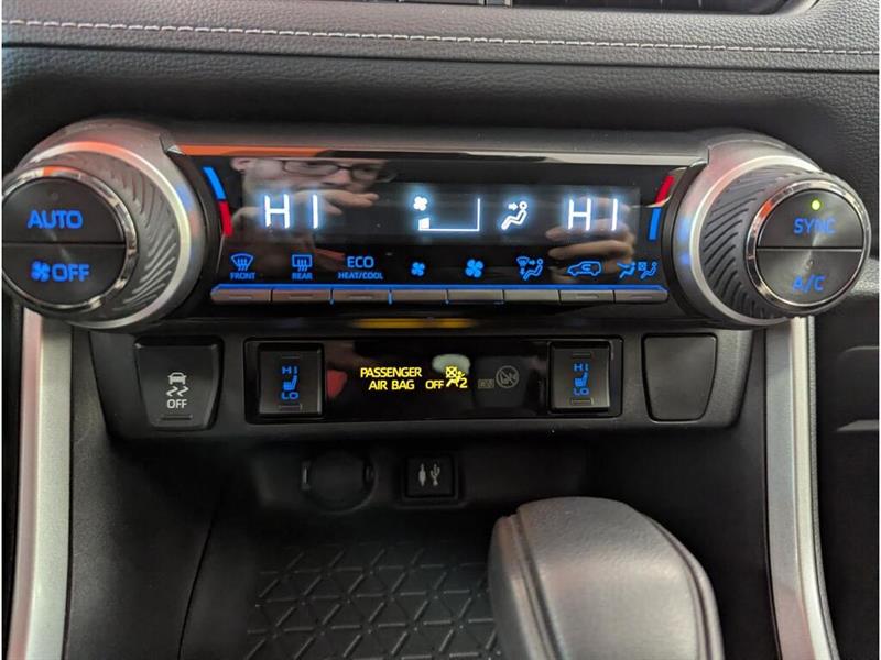 toyota RAV4 2019 - 18