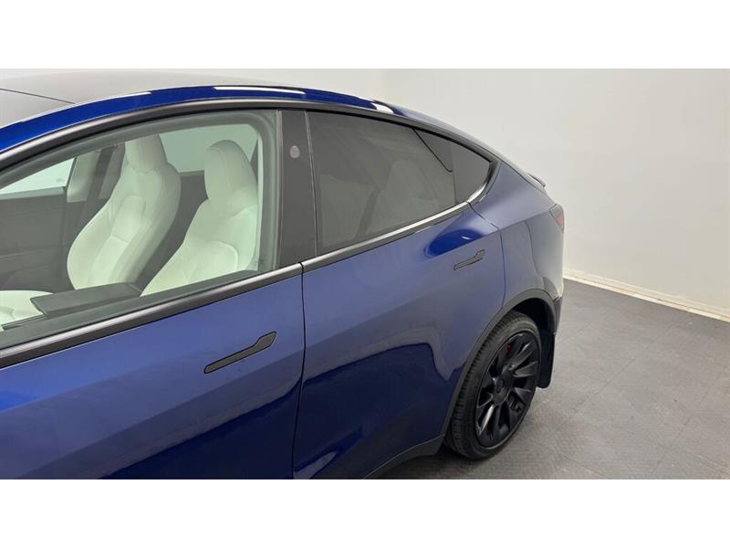 tesla Model Y 2024 - 4
