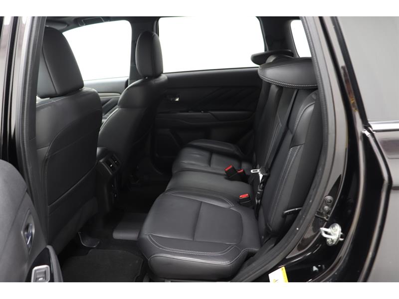 mitsubishi Outlander rechargeable 2020 - 18