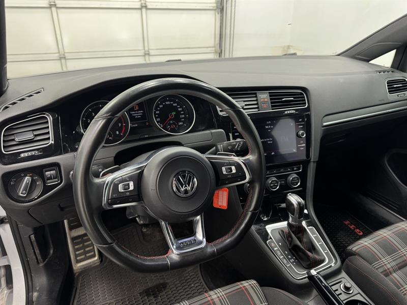 volkswagen Golf GTI 2019 - 18