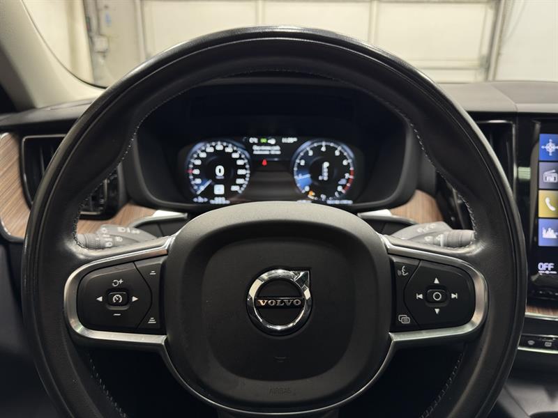 volvo XC60 2021 - 19