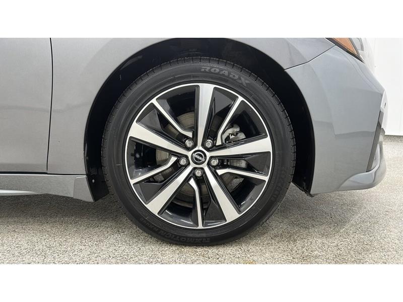 nissan Maxima 2023 - 23