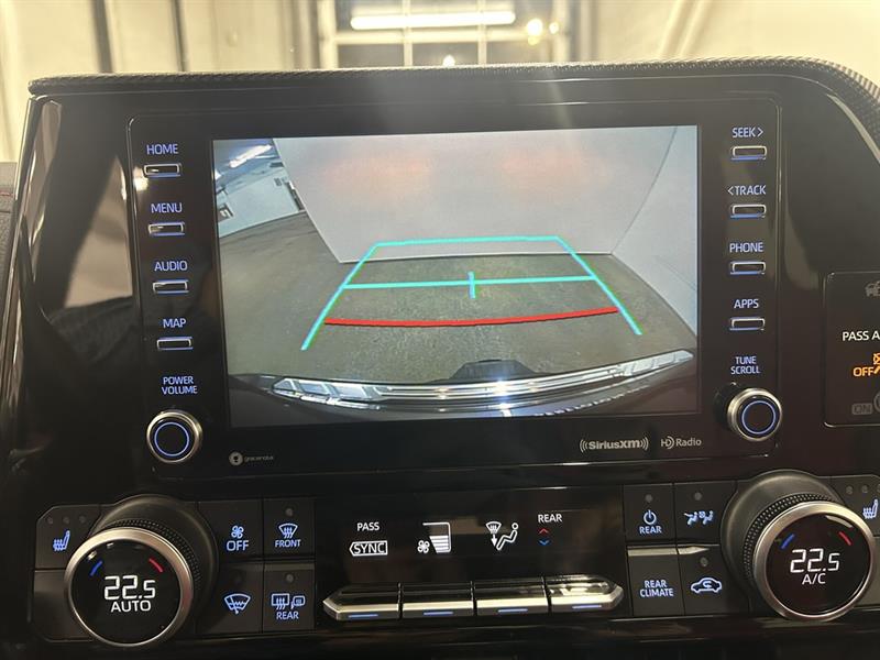 toyota Highlander 2021 - 17