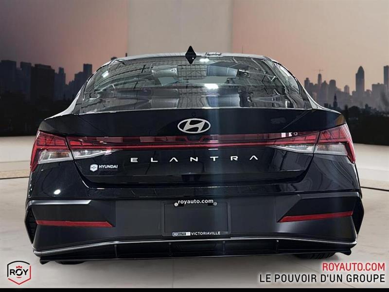 hyundai Elantra 2024 - 3