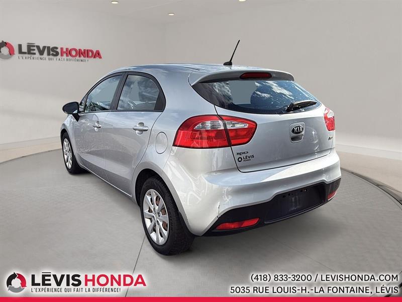 kia Rio LX Eco 2015 - 11