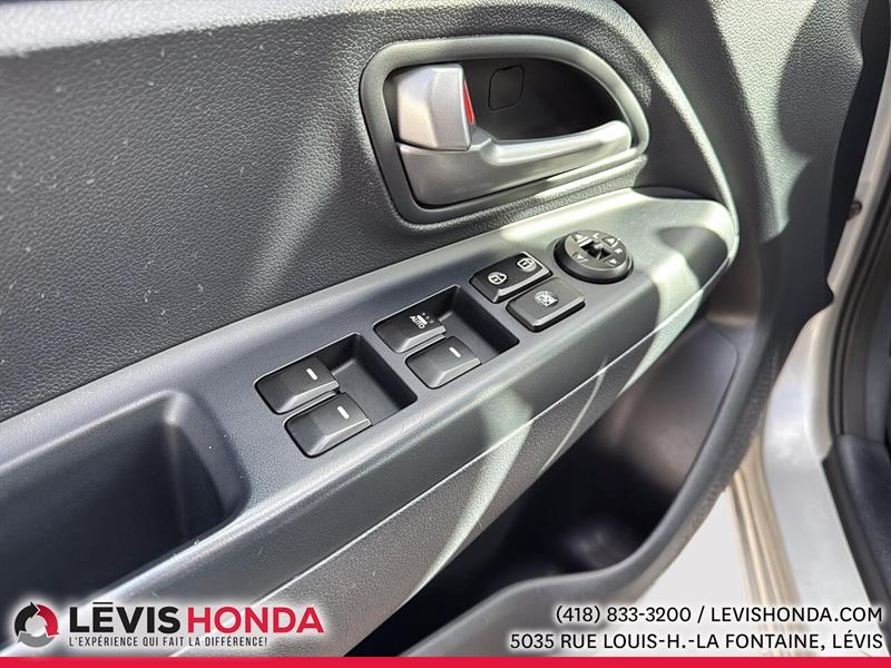 kia Rio LX Eco 2015 - 16