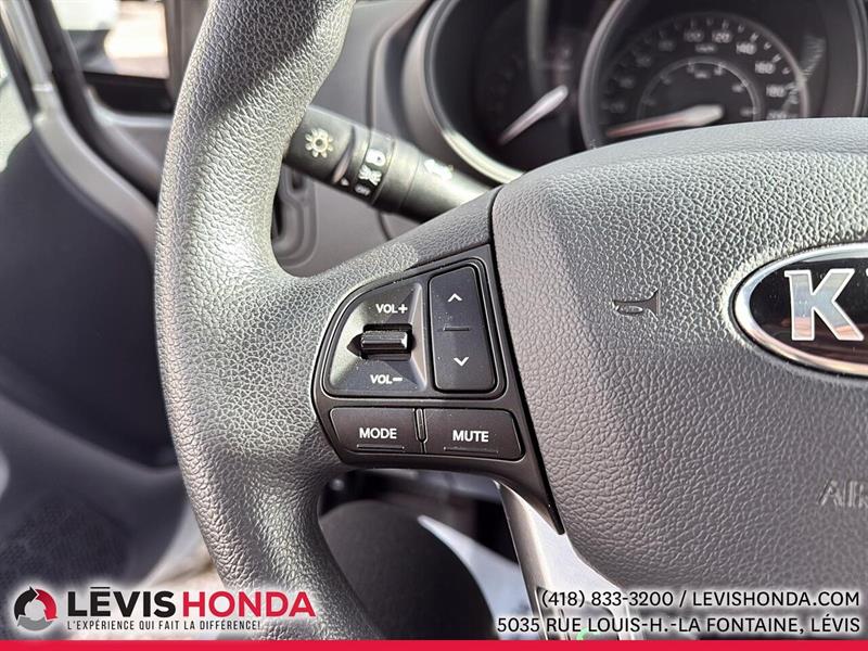 kia Rio LX Eco 2015 - 18