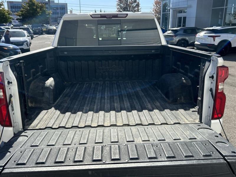 chevrolet Silverado 1500 2023 - 31