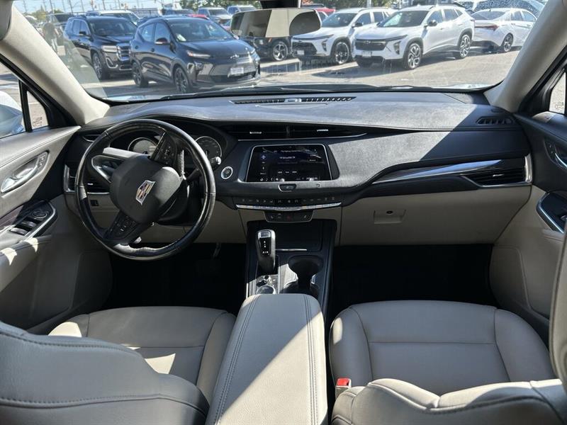 cadillac XT4 2019 - 29