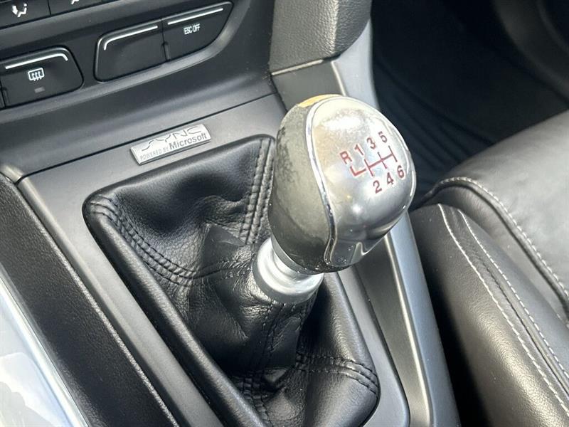 ford Focus 2013 - 24