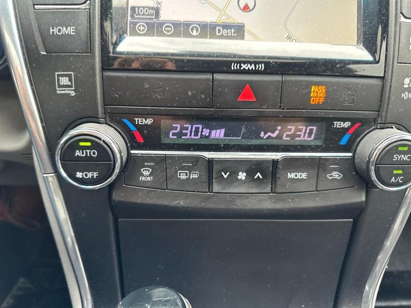 toyota Camry Hybrid 2016 - 13