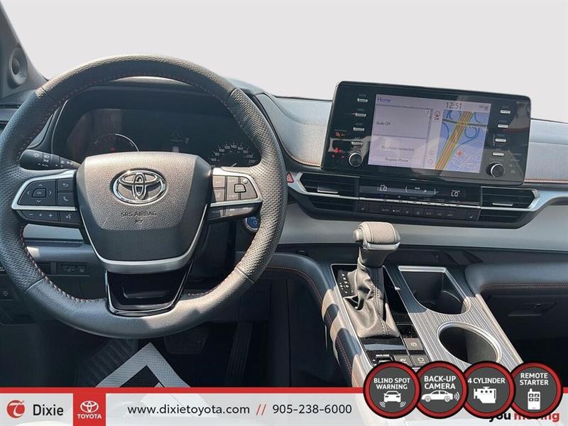 toyota Sienna 2023 - 45