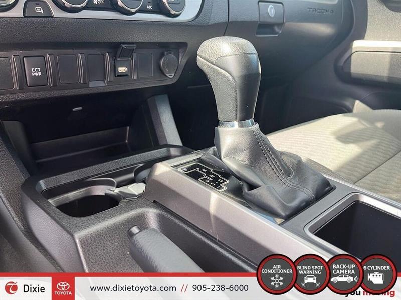 toyota Tacoma 2022 - 19