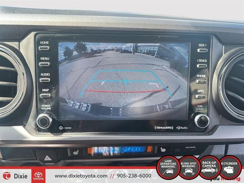 toyota Tacoma 2021 - 16