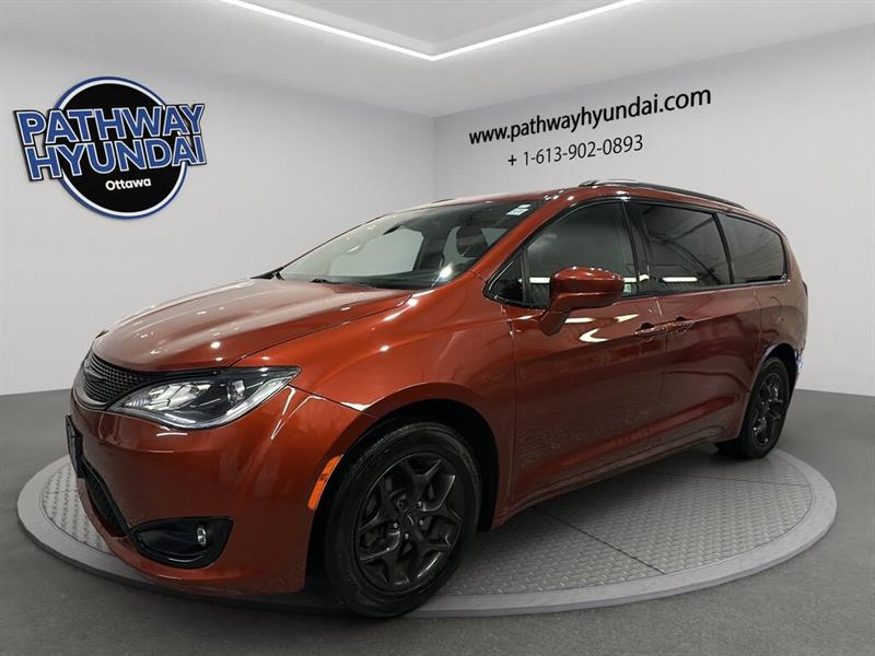 chrysler Pacifica 2018 - 8