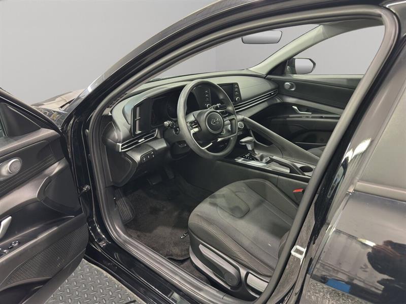 hyundai Elantra 2023 - 13